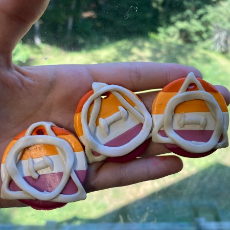 Lesbian Therian necklace