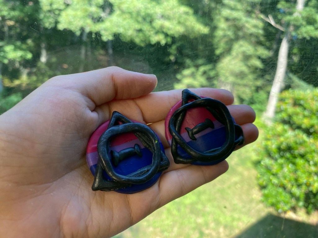 Bisexual Therian necklace
🩷💜💙
